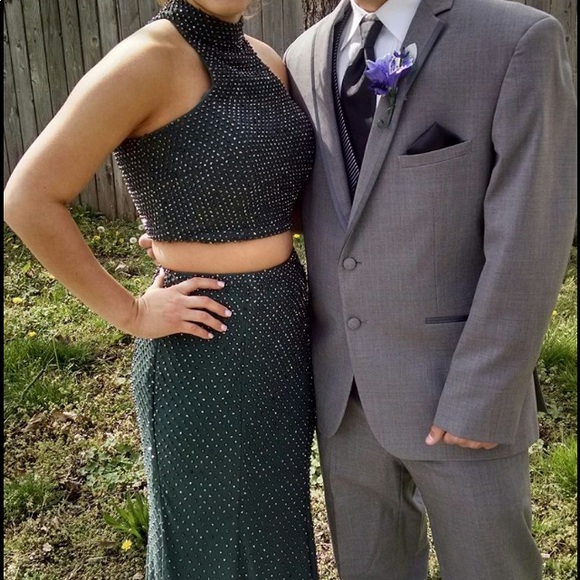 Prom Dress - Picture 3 of 5